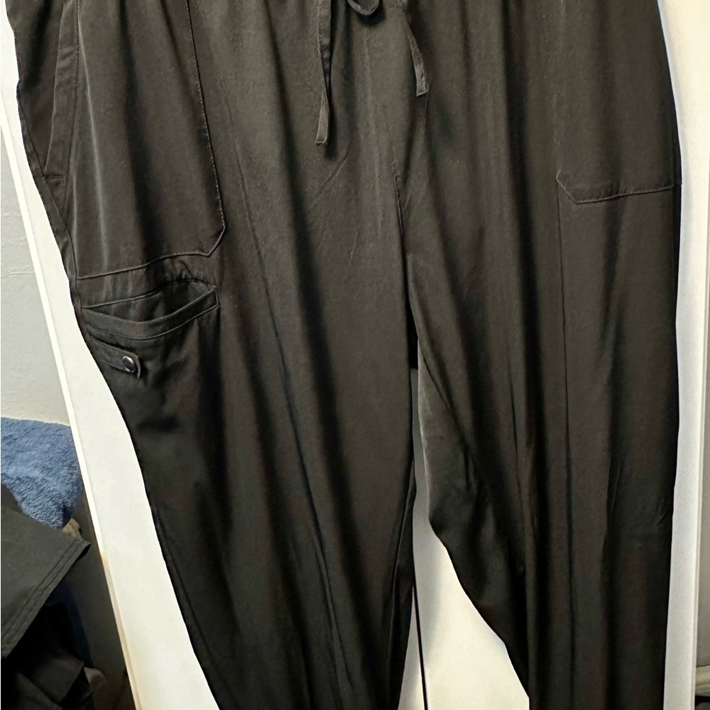 Healing Hands Black Scrub Joggers with Elastic Waistband